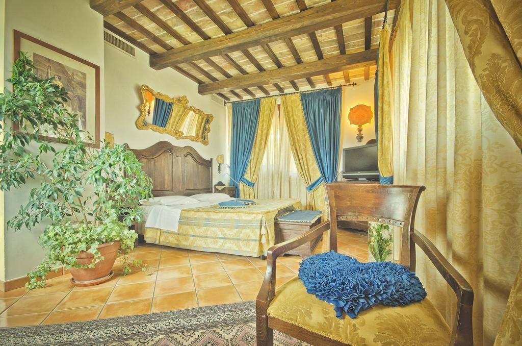 Le Gole Ristorante & Resort Celano Room photo
